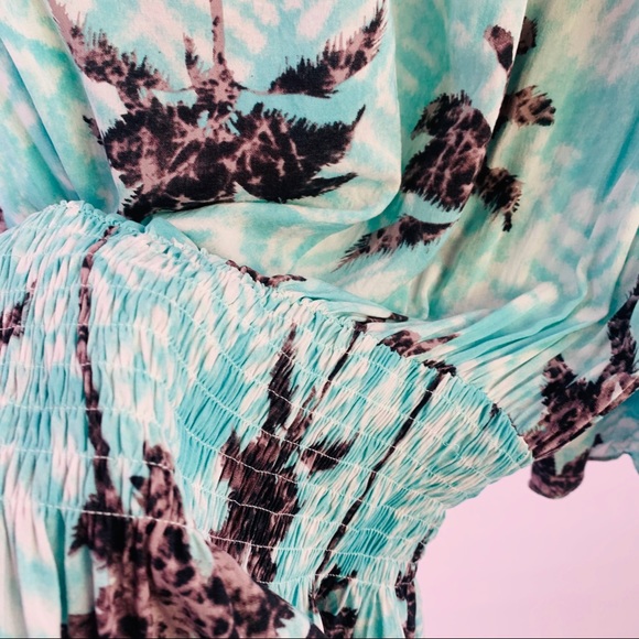 Palm Tree Cold Shoulder Tunic - Picture 16 of 16